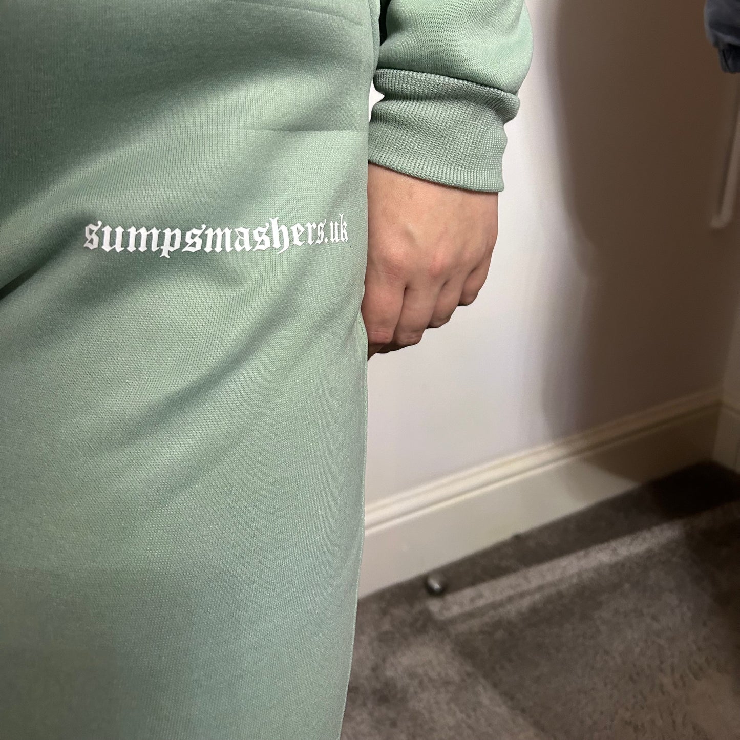 sumpsmashers.uk joggers