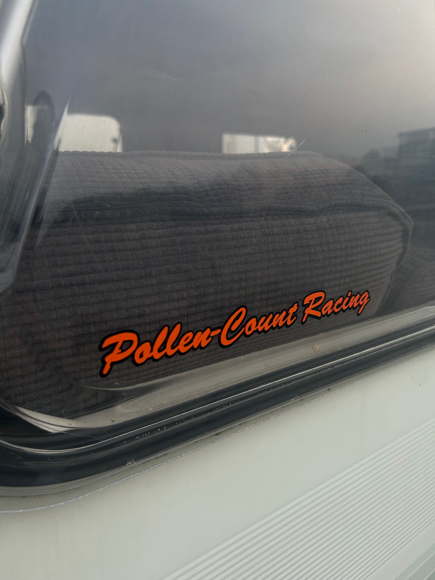 Pollen count racing sticker